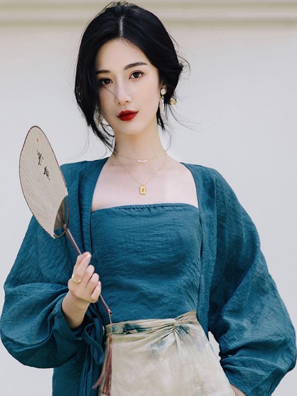 プラスサイズ花柄オープンカーディガンストラップホルタースカー - Vintage Fashion Plus Size のレビューと価格