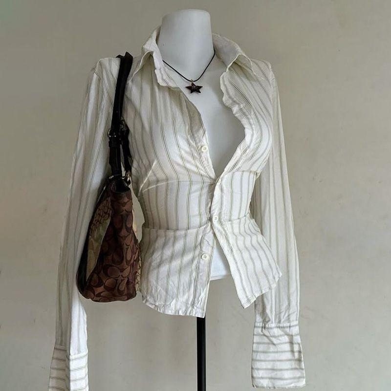 2025 夏の新レトロクラシックシャツ女性韓国ファッション長 - Vintage Fashion Korea のレビューと価格